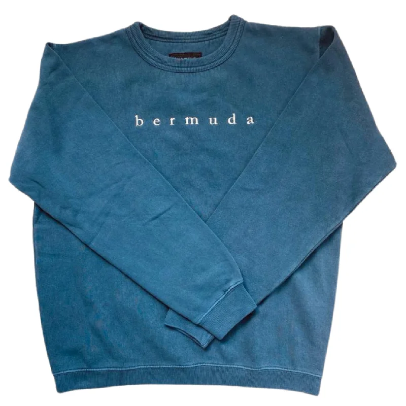 Embroidered small caps crewneck sweatshirt Relaxed Sweatshirt Look