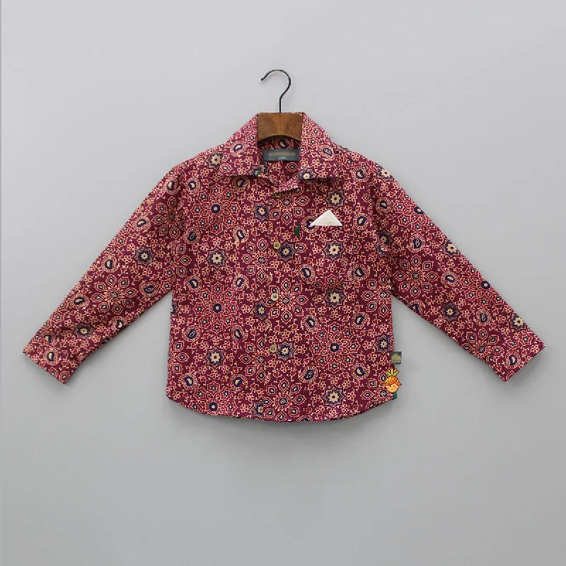 Contrasting Pocket Square Detail Printed Crimson Red Shirt