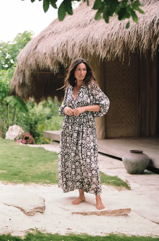 Kyra Maxi Dress ~ Pepper Soft Flow Maxi