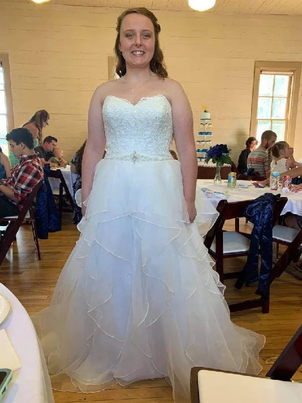 David's Bridal Bold pattern unclassified dresses