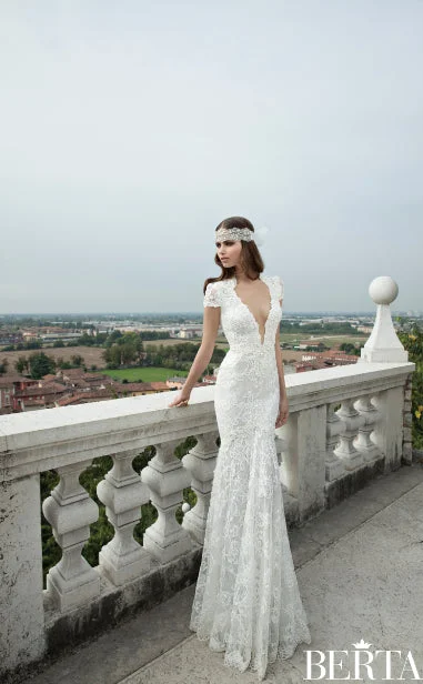 Other winter 2014 collection Open-back unclassified dresses