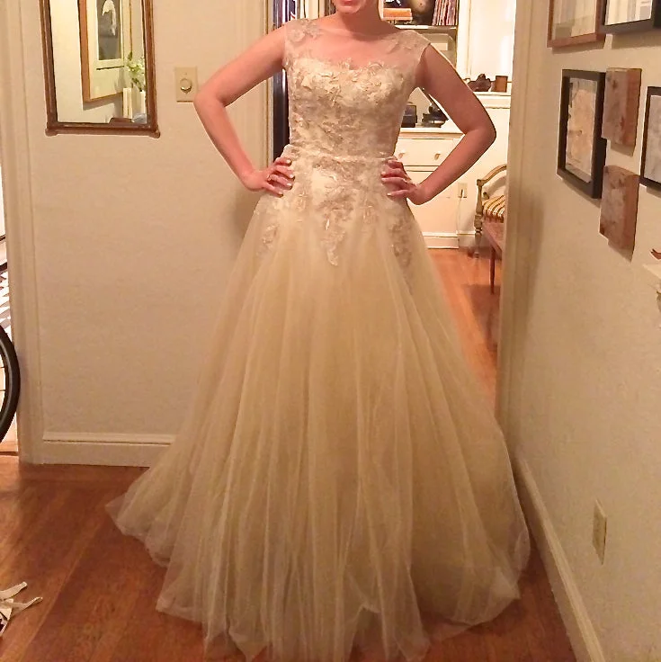 Pronovias Obdulia Festival unclassified dresses